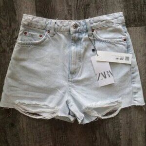 NWT Zara High Rise Denim Shorts Size 4 Light Blue Wash Jean